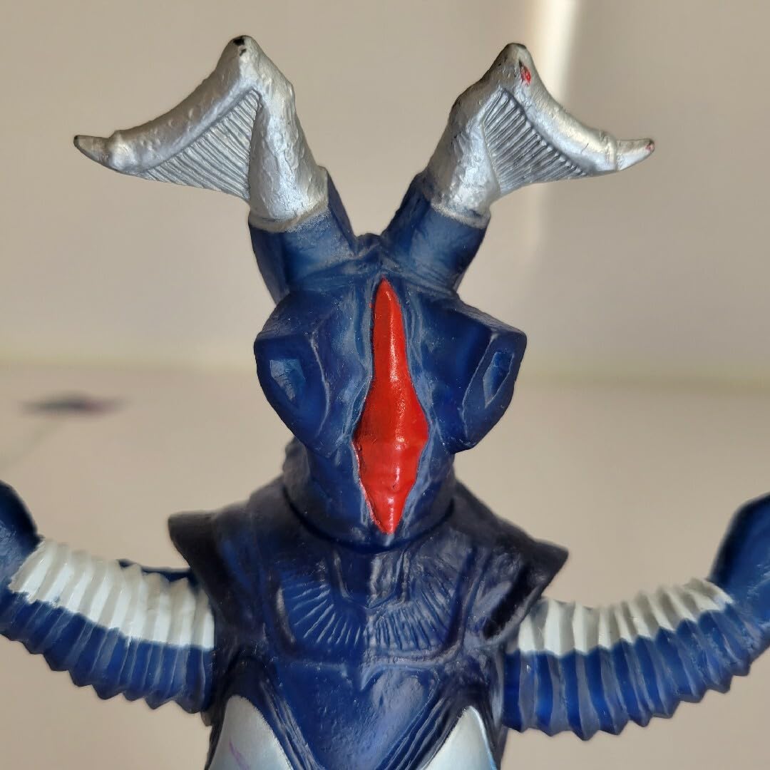 Amazon.co.jp: 20cm ゼットン クリアブルー ソフビ 旧タイプ